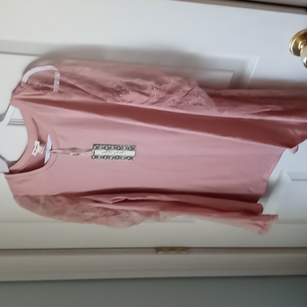 Small women's top